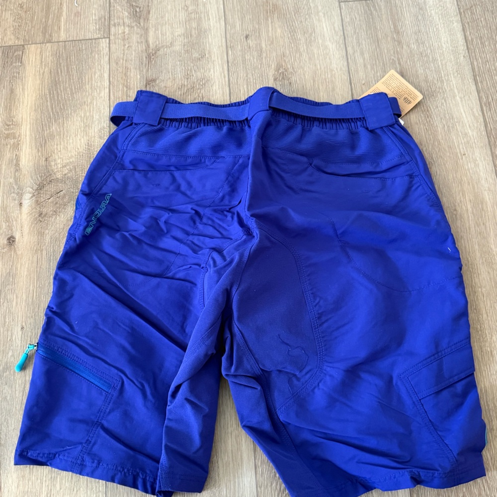 Women’s Endura Hummvee MTB Shorts - Picture 2 of 4